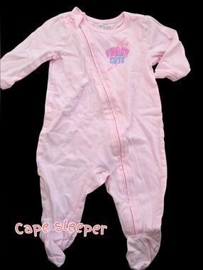 *1038 Okie Dokie cape print sleeper Girls 3 months